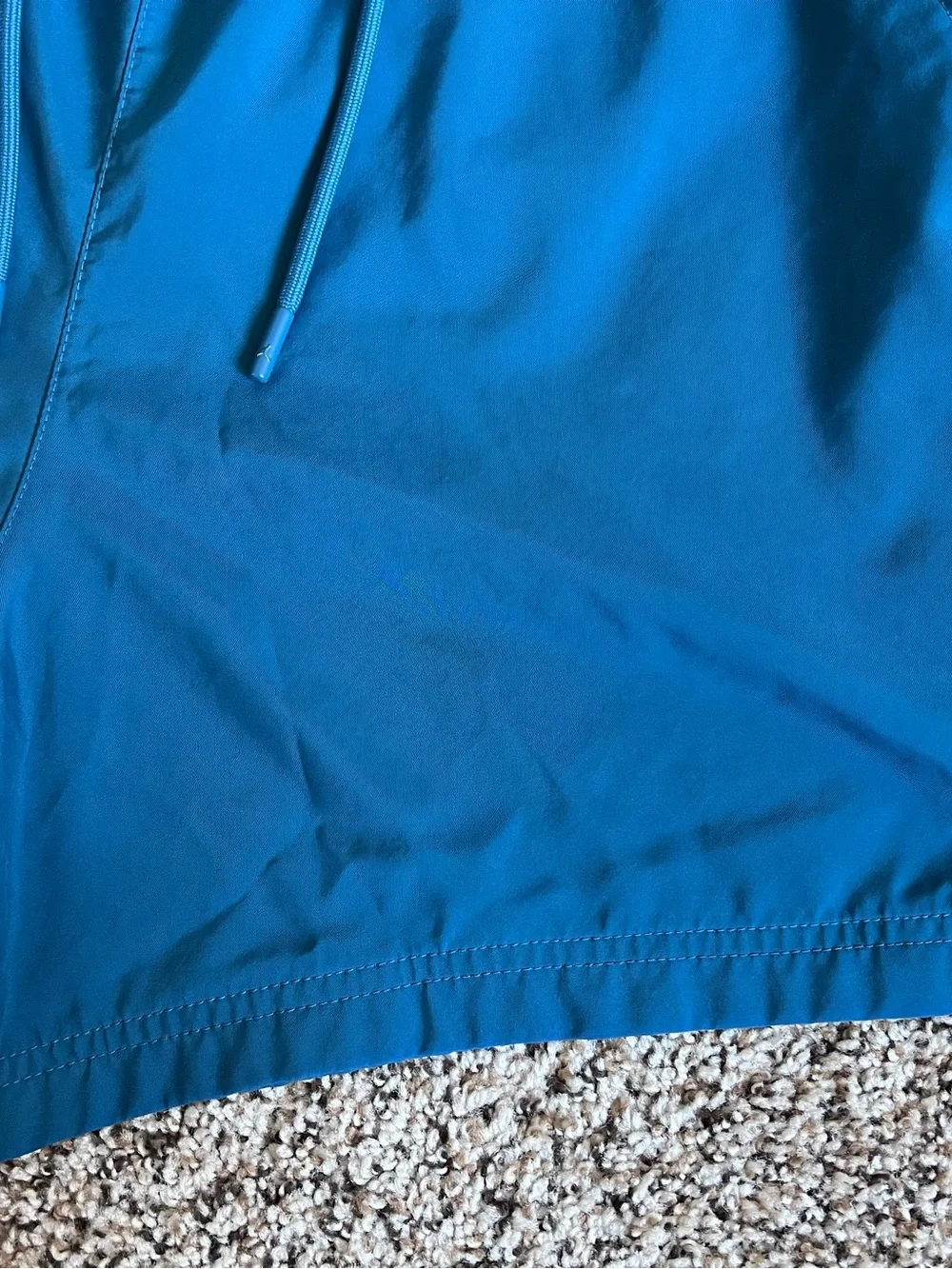Men Jordan blue ESSENTIALS POOLSIDE shorts